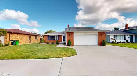 6315 Ridgebury Blvd, Mayfield Heights, OH 44124