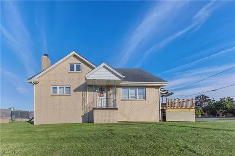 101 Elaine Ave, Follansbee, WV 26037
