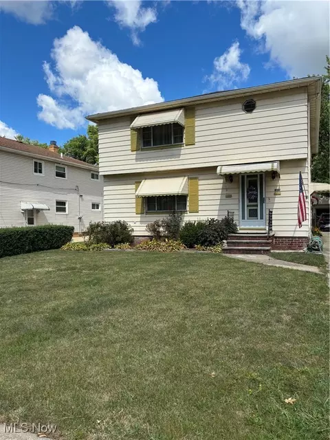 13035 Mccracken Rd, Cleveland, OH 44125