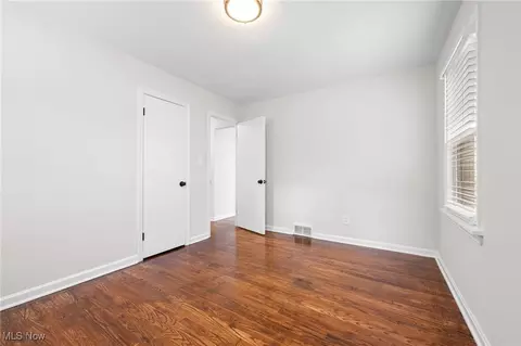 307 E 255th St, Euclid, OH 44132 photo 12