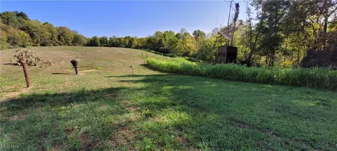 Gilmore Road Se, Gnadenhutten, OH 44629