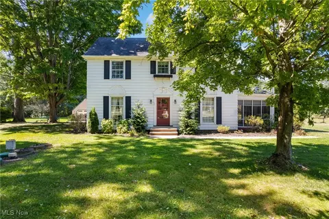 7074 S Pricetown Rd, Berlin Center, OH 44401