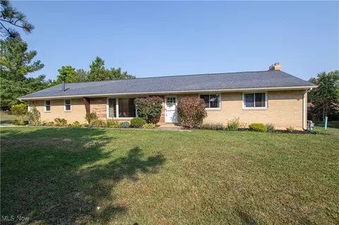 12477 Webster Rd, Strongsville, OH 44136