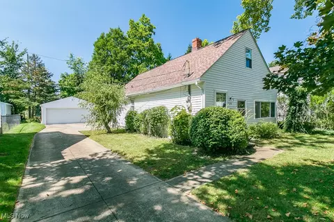 1276 Worton Blvd, Cleveland, OH 44124