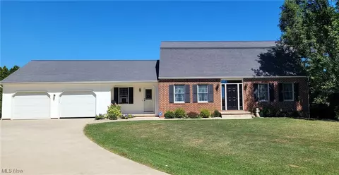 35060 Salem Grange Rd, Salem, OH 44460