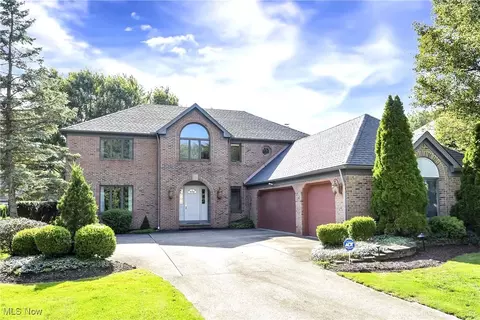 4428 Muirfield Way, Westlake, OH 44145