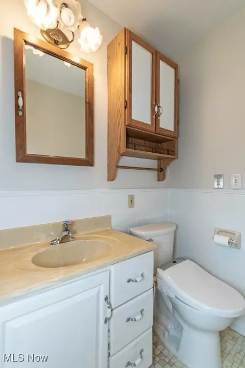 28746 Hazel Ave, Wickliffe, OH 44092 photo 13