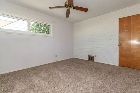 28746 Hazel Ave, Wickliffe, OH 44092 photo 19