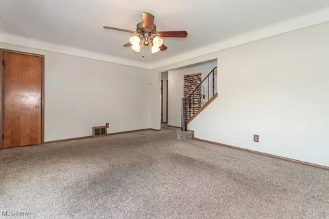 28746 Hazel Ave, Wickliffe, OH 44092 photo 5