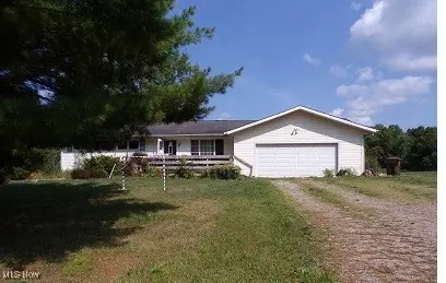 6915 Mcglade School Rd, Dresden, OH 43821