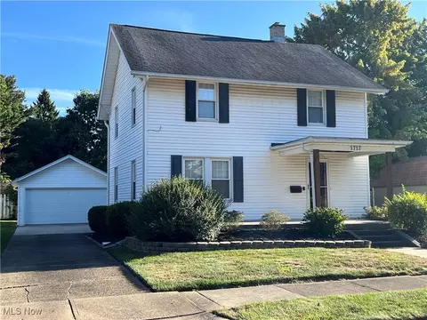 1717 Milton Ave NE, Massillon, OH 44646