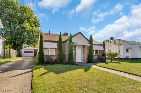 231 Connecticut Ave, Lorain, OH 44052