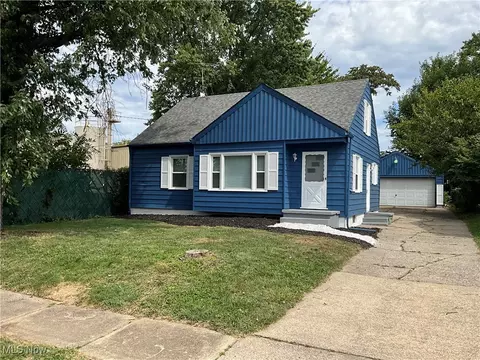 55 Stephens Rd, Akron, OH 44312 photo 2