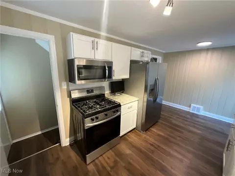 55 Stephens Rd, Akron, OH 44312 photo 7