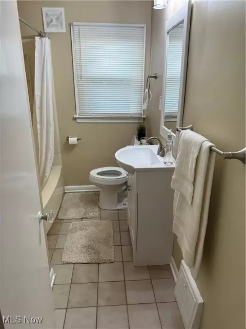 55 Stephens Rd, Akron, OH 44312 photo 4