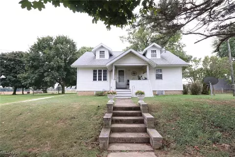 8371 Easton Rd, Sterling, OH 44276
