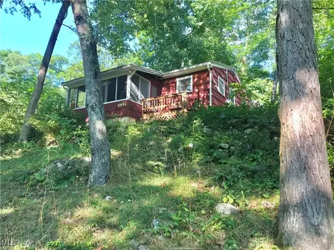 6550 Well St SW, Carrollton, OH 44615