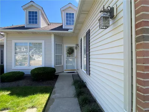 4346 Forest Glen Ave NW, Massillon, OH 44647