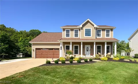 727 Savannah Trl, Medina, OH 44256