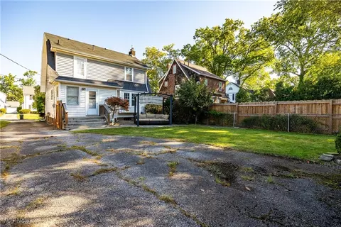 333 Cornell Ave, Elyria, OH 44035 photo 3