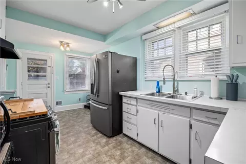 333 Cornell Ave, Elyria, OH 44035 photo 13
