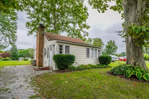 3639 Portage Point Blvd, Coventry, OH 44319