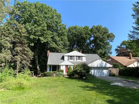 3601 Brinkmore Rd, Cleveland, OH 44121