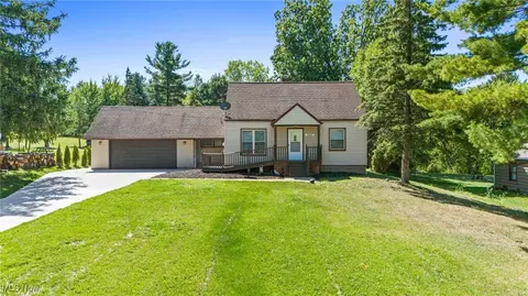 7327 Albion Rd, North Royalton, OH 44133