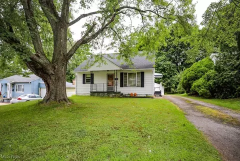 1191 Leonard Blvd, Kent, OH 44240