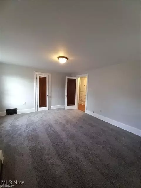 Bedroom - 962 Stadelman Ave, Akron, OH 44320 photo 2 of 4