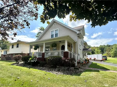 1602 Salt Springs Rd, Mineral Ridge, OH 44440