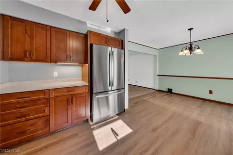 3145 Gale Rd, Willoughby, OH 44094 photo 8