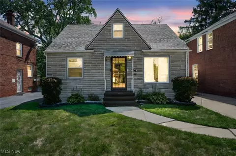 15612 Harvard Ave, Cleveland, OH 44128