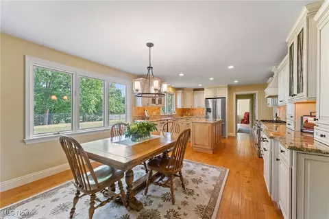 Other - 93 Rockyledge Dr, Struthers, OH 44471 photo 1 of 10