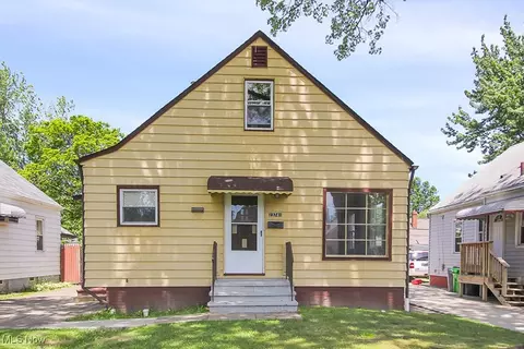23741 Colbourne Rd, Euclid, OH 44123