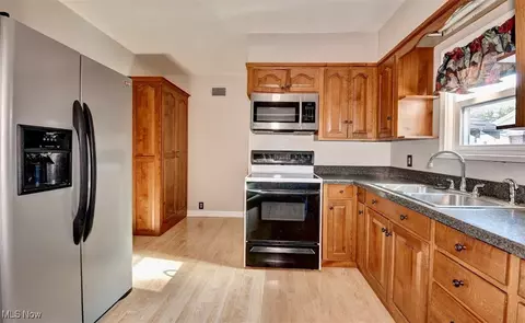 317 E 13th, Dover, OH 44622 photo 5