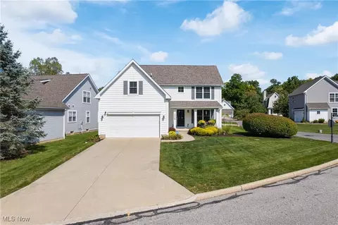2648 Archer Ct, Broadview Heights, OH 44147