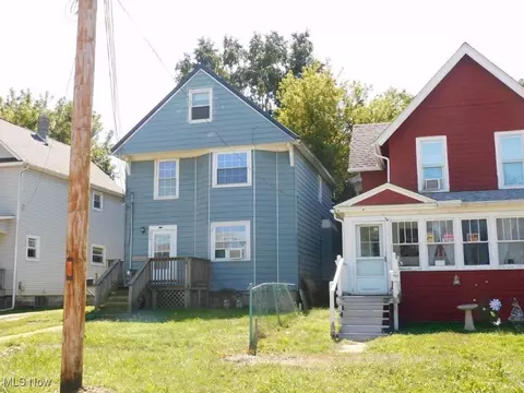420 W 54th St, Ashtabula, OH 44004 photo 3
