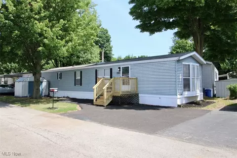 9151 Mentor Ave #C12, Mentor, OH 44060