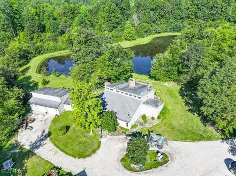 3604 Callender Rd, Rock Creek, OH 44084