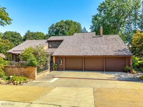 333 N Portage Path #23, Akron, OH 44303