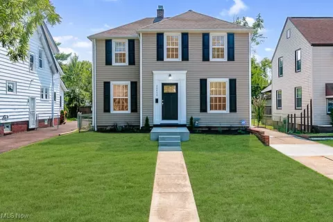 26450 Shoreview Ave, Euclid, OH 44123