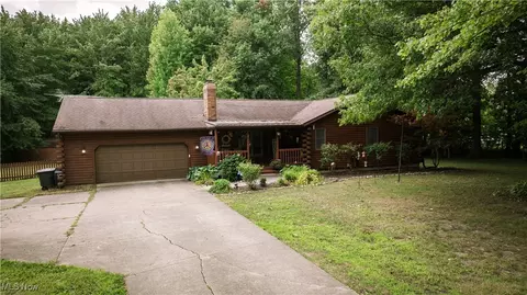 7946 Kennard Rd, Lodi, OH 44254