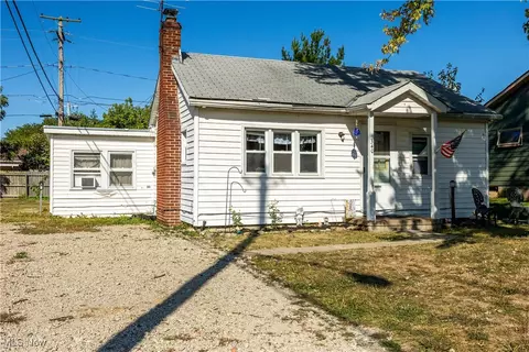 340 Erie Rd, Vermilion, OH 44089
