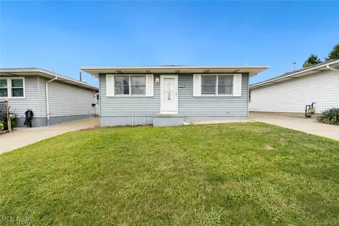 4245 Ridgeview Rd, Cleveland, OH 44144