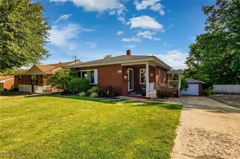 142 Greenwich Ave, Steubenville, OH 43952