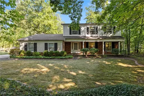 9409 Johnnycake Ridge Rd, Mentor, OH 44060
