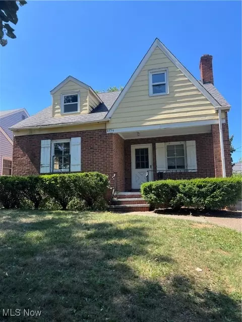 4334 W 58th St, Cleveland, OH 44144