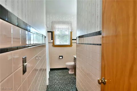 345 W Omar St, Struthers, OH 44471 photo 19