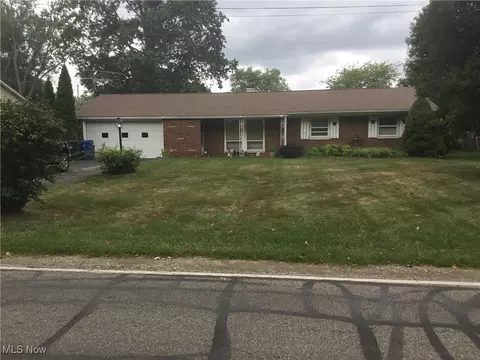 1186 W River Rd, Vermilion, OH 44089